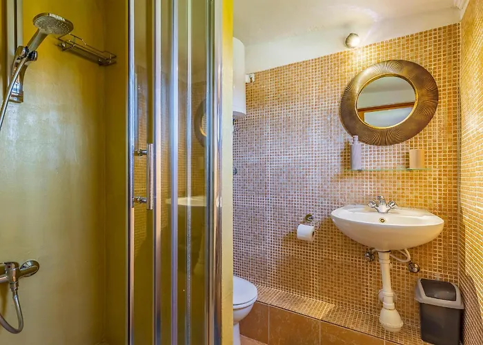 Дом отдыха 33