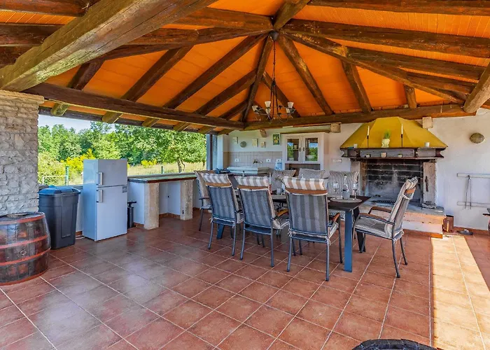 33 Дом отдыха *