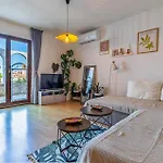 33 Holiday home